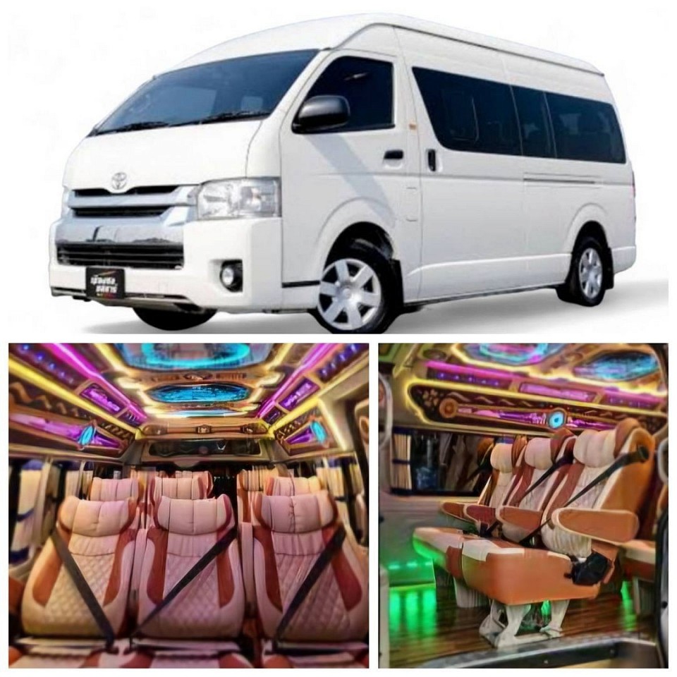 Toyota Van 8-9 People, 8 Lugages,